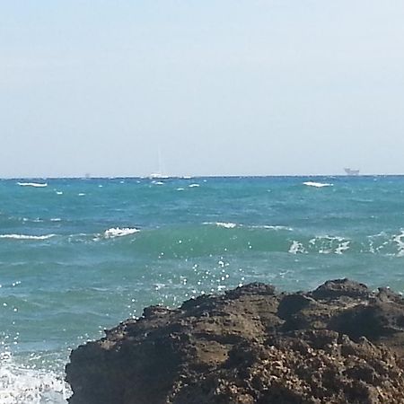 Il Girasole Bed & Breakfast Crotone Exterior photo