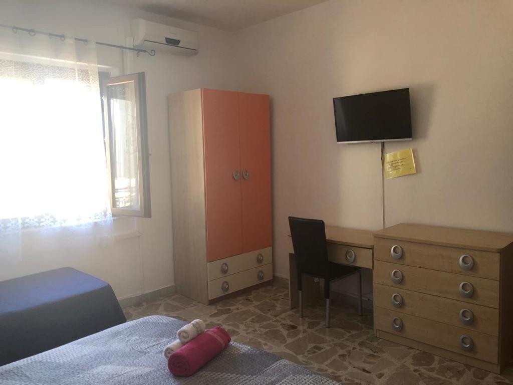 Il Girasole Bed & Breakfast Crotone Exterior photo
