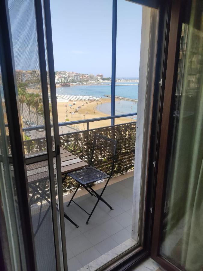 Il Girasole Bed & Breakfast Crotone Exterior photo